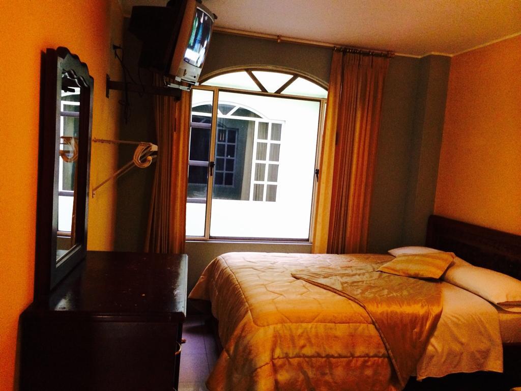 Hostal Grand Rio Baños Esterno foto